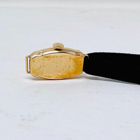 Waltham Vintage Solid 14k Gold Hand-Wound Women's Watch - Picture 4 of 6